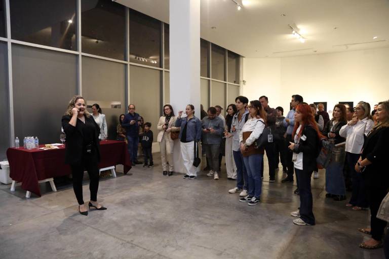 Viven Noches de Galería junto a la artista Miriam Molina