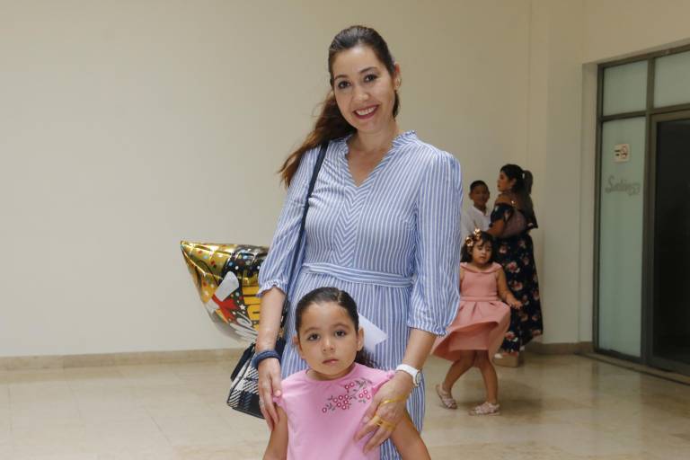 Despide La Escuela Activa Integral una generación más de sus aulas