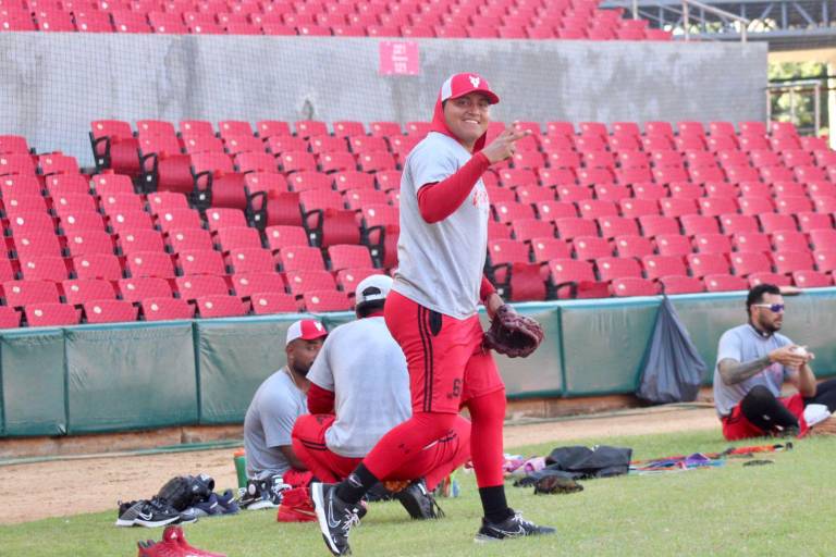 Juan Pablo Téllez llega a la pretemporada de Venados de Mazatlán en busca de un puesto en la rotación de abridores