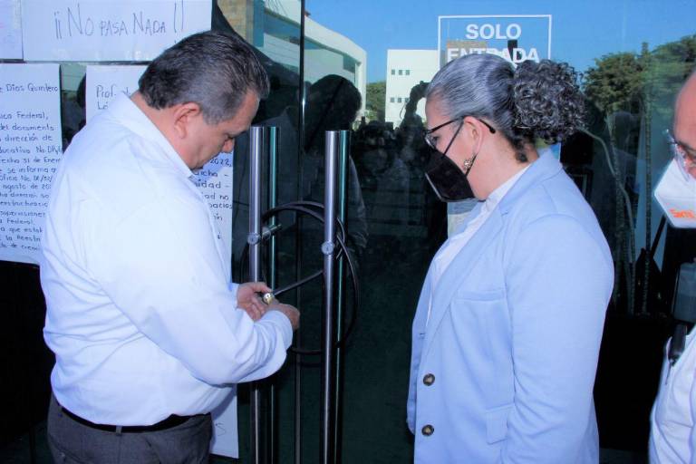 SEPyC y SNTE 27 liman asperezas; sindicato pone fin a toma de instalaciones de la subsecretaría de Educación Básica