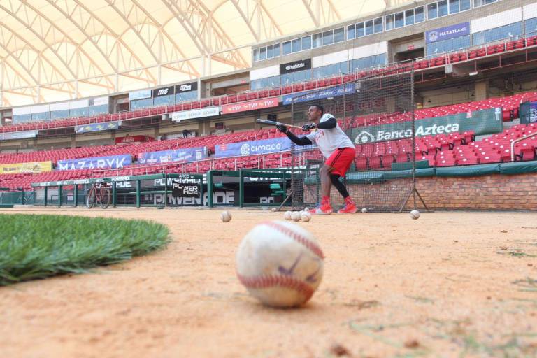 Venados de Mazatlán hace últimos ajustes en su ofensiva, de cara al inicio de la temporada