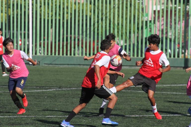 Mazatlán FC busca talento varonil y femenil en Guamúchil