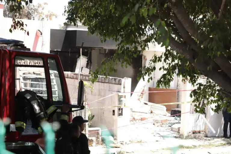 Explosión de un domicilio en Santa Fe habría sido por un accidente: SSPM