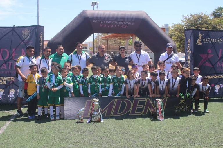 Ahome se corona campeón del Torneo Estatal Infantil Chupones; Mazatlán es subcampeón