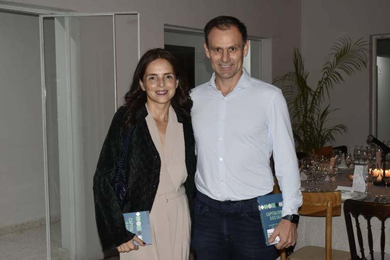 Conocen empresarios cómo tener empresas más humanas