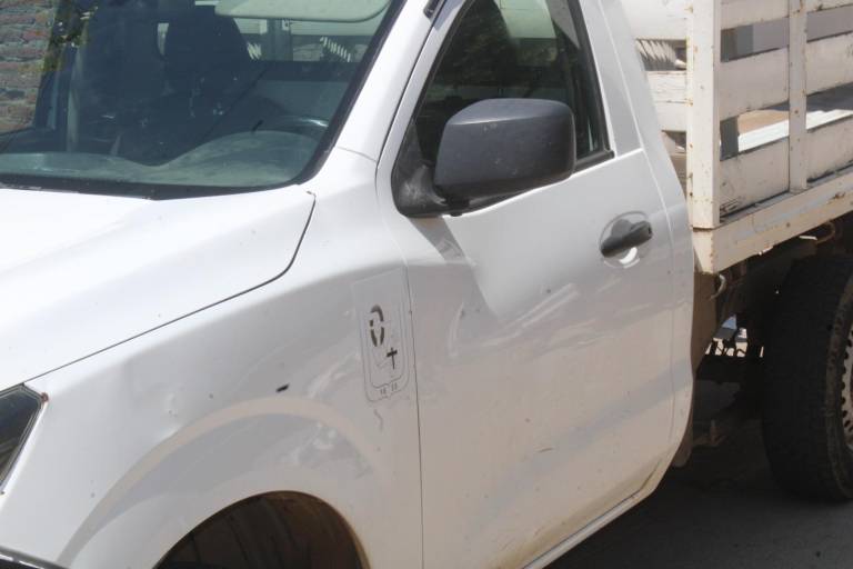 Usan vehículos y personal del Ayuntamiento en asamblea de Morena en Rosario