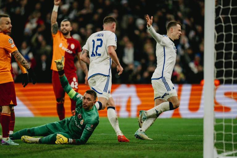 Copenhague se mete a octavos de final; Manchester United queda en el fondo de su grupo