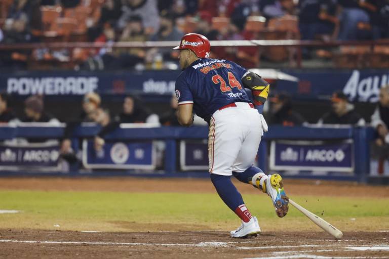 Luce poder de Solarte en triunfo de Mexicali ante Hermosillo