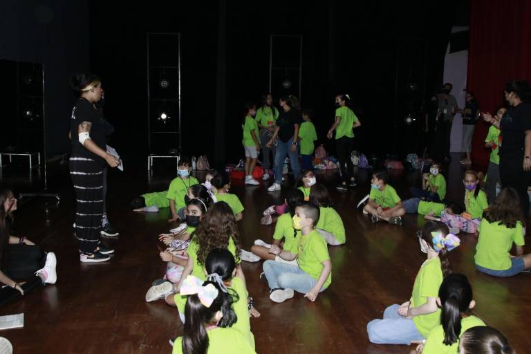 Viven divertidas vacaciones de verano en el MIA