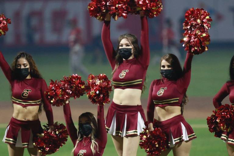 Tomateros invita a las damas a unirse a la Porra Guinda