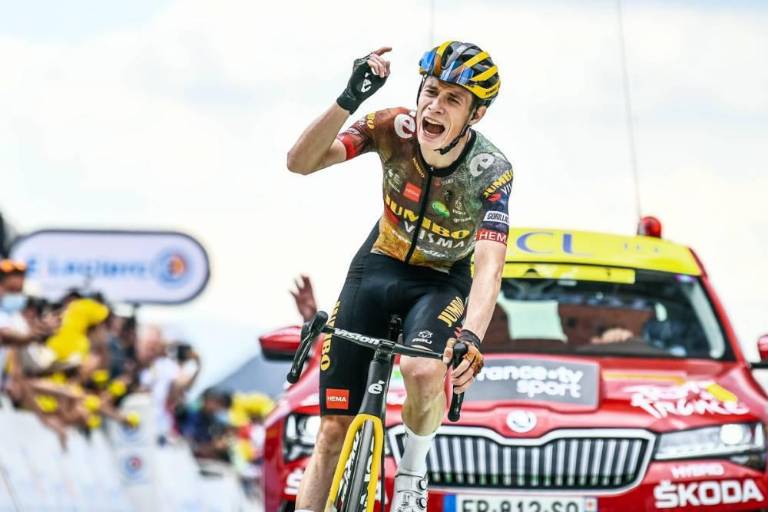 Jonas Vingegaard arrebata el maillot amarillo en el Tour de Francia