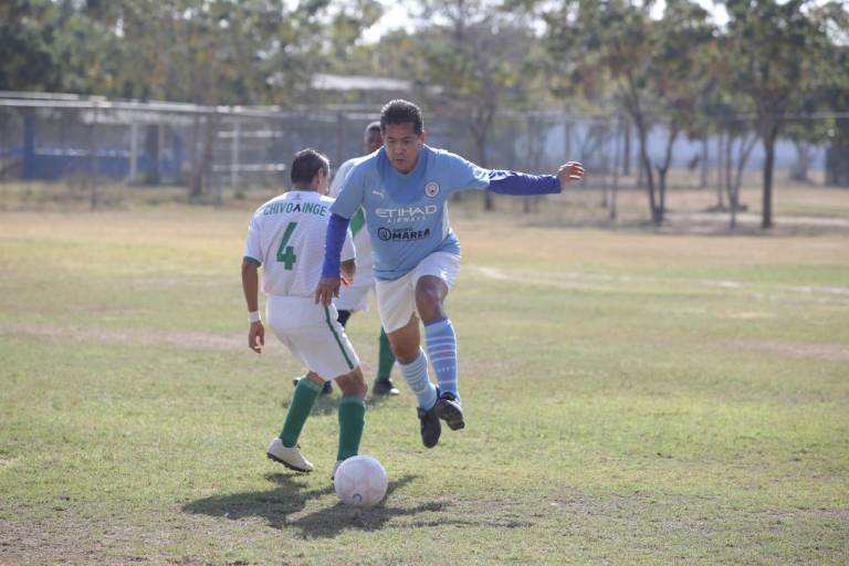 Liga de Futbol Veteranos Platino definirá este domingo a su campeón