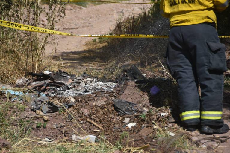 Hallan cuerpo carbonizado en sector Santa Fe, al norte de Culiacán