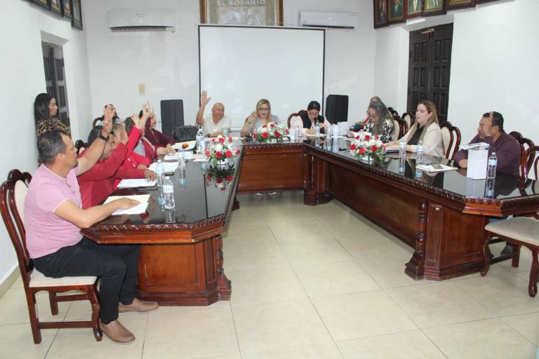 Aprueba Cabildo de Rosario adquisición de regalos para premiar a contribuyentes cumplidos