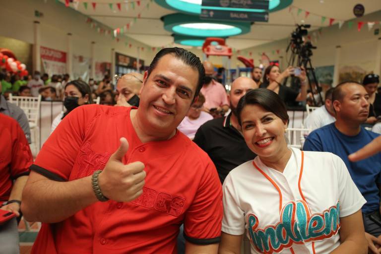 Con un homenaje al artista plástico Antonio López Sáenz, Venados presenta su nueva piel