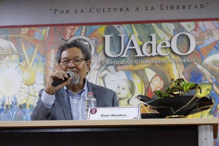 Élmer Mendoza aborda la obra de sor Juana en el Día Nacional del Libro