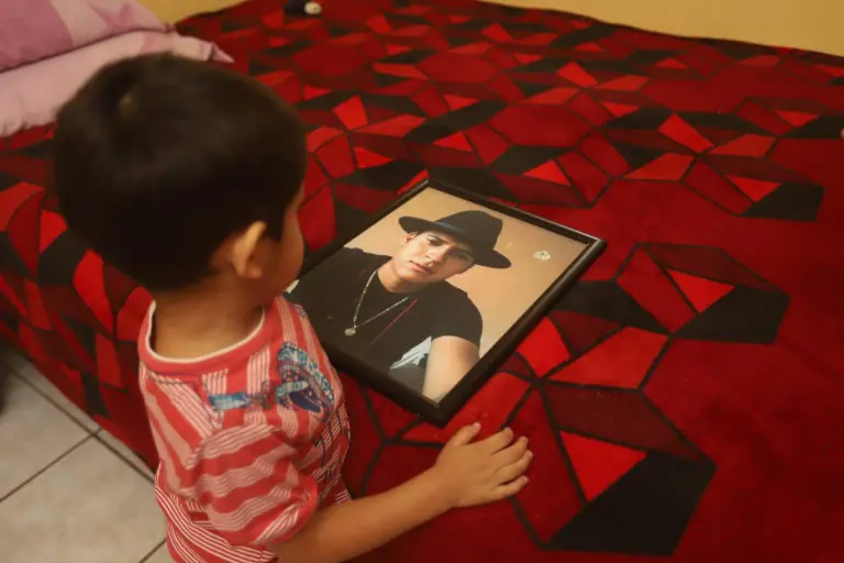 Axel sueña con ser bombero y pide un camión de juguete para este Día de Reyes