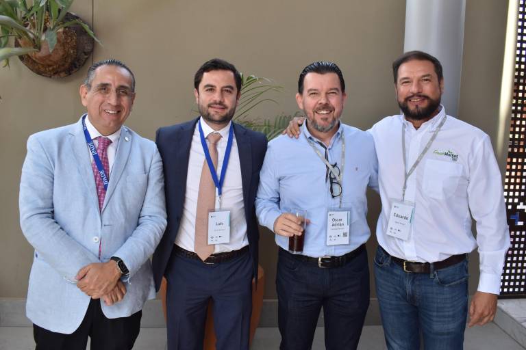 Realiza el IPADE su Encuentro Regional de Egresados, y así fortalecer su comunidad