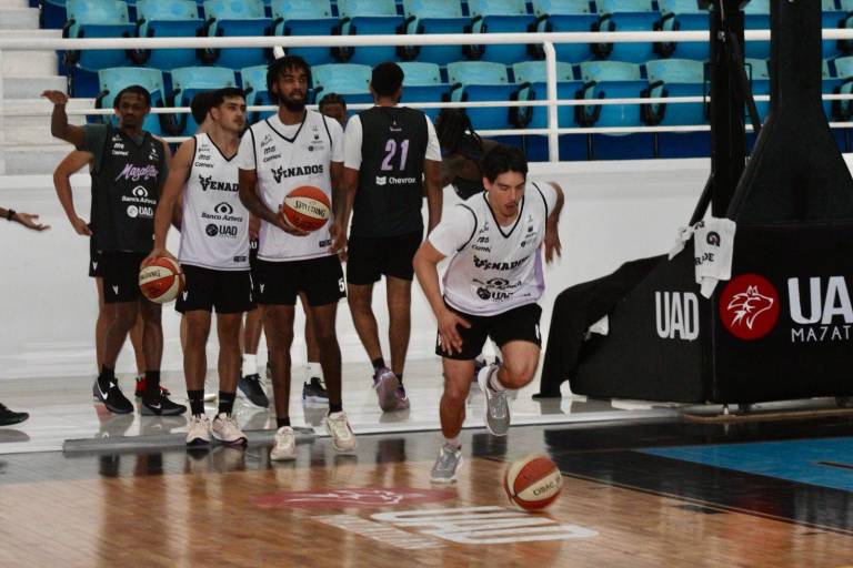 Venados Basketball acelera su preparación física y estratégica