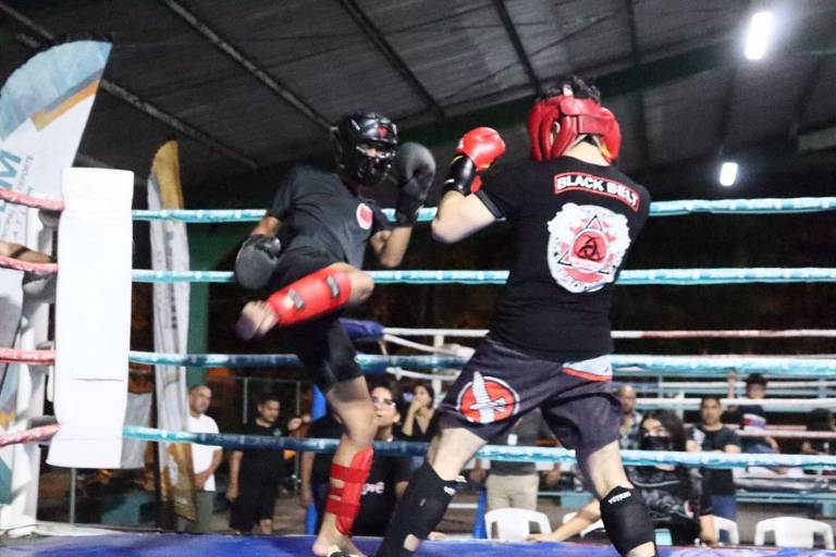 Cierra con grandes combates Liga de Kickboxing Black Belt