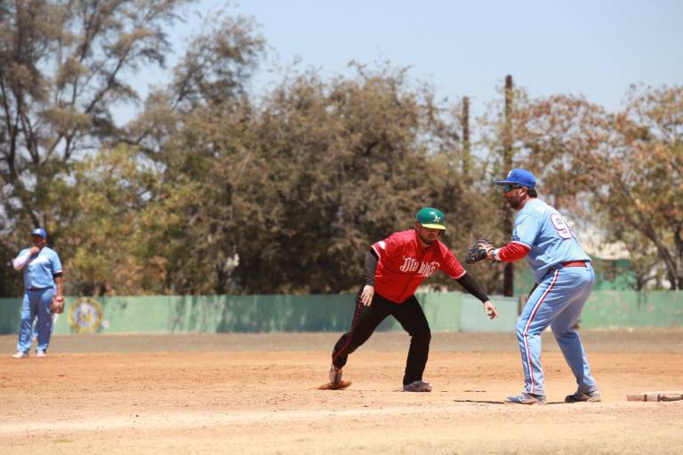 SUTERM electriza a Halcones en playoffs de Liga 40 Años y Más