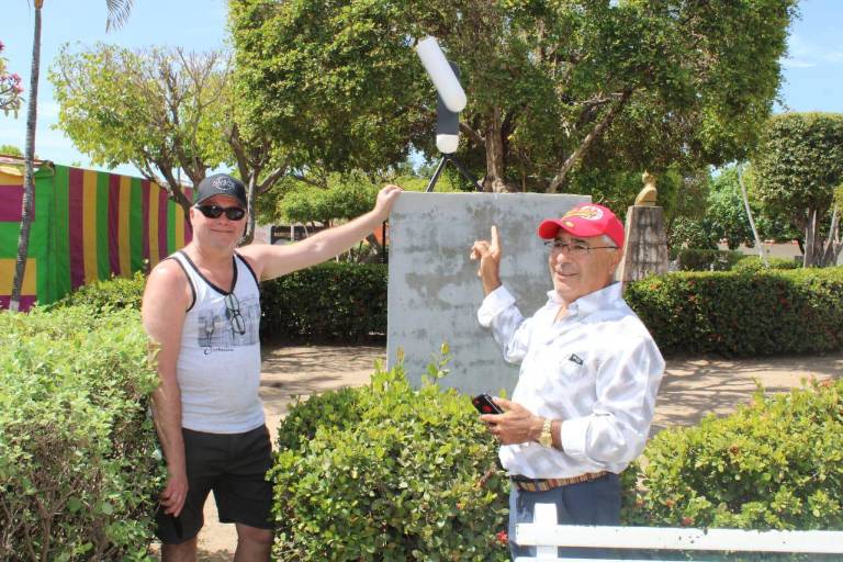 Dennis Gran lleva 40 años capturando fenómenos astronómicos