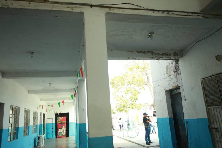 En primaria Antonio Rosales de Mazatlán, piden al Gobierno rescatar recinto histórico