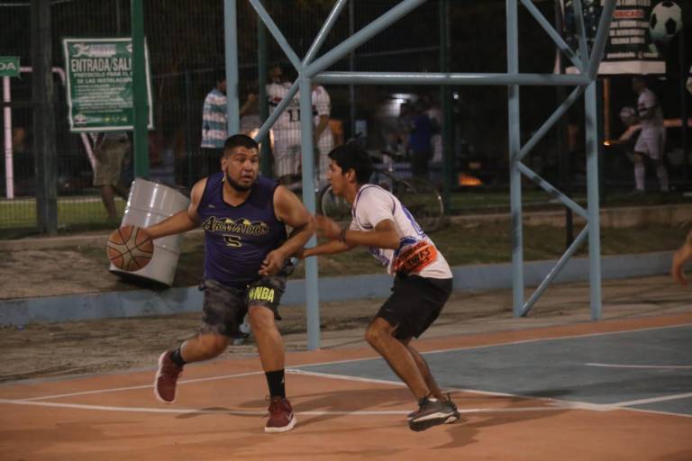 Le cortan las alas de Halcones en Torneo de Baloncesto Burócrata, en Mazatlán