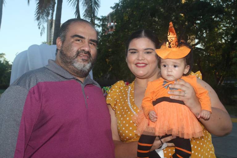 Celebran Halloween en Marina Cerritos Condominios en Mazatlán