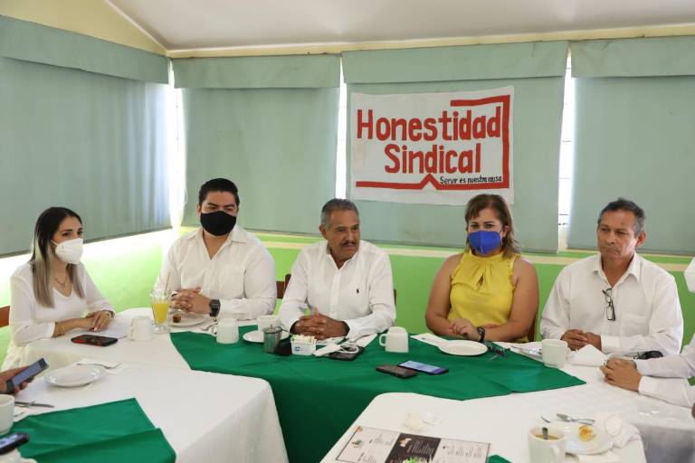 Denuncian anomalías en elección del SNTE 27; llaman a votar sin miedo