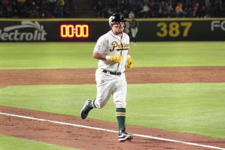 Truena el bat de Antonio Lamas con par de hits