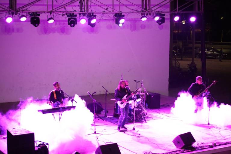 Renace el fervor por Los Beatles en el ágora del Isic