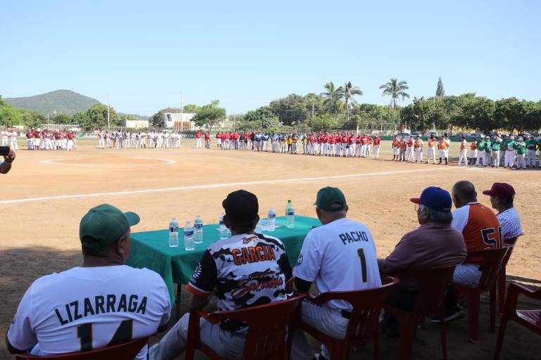 Torneo de Beisbol SAMAYS vive su ceremonia inaugural con homenaje a Óscar Rivas