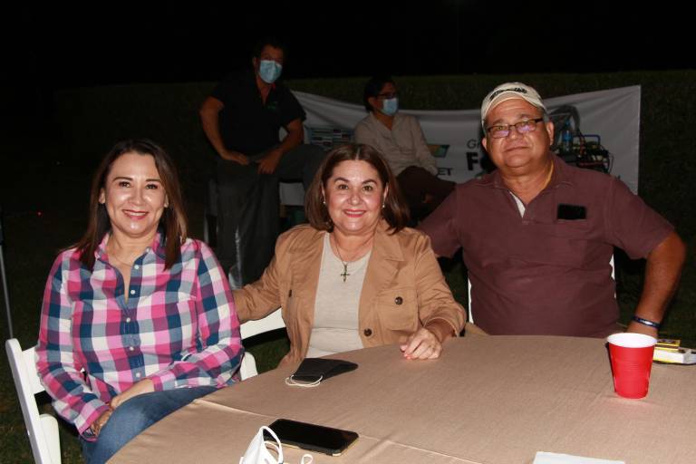 Golfistas viven amistosa competencia en el Country Club de Culiacán