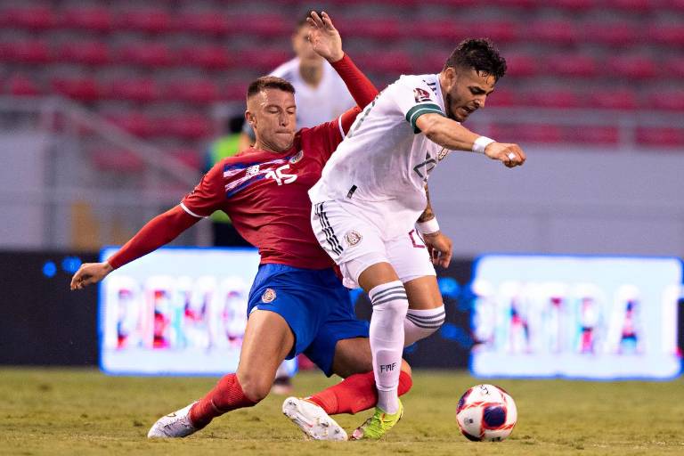Alexis Vega presenta esguince tras juego ante Costa Rica