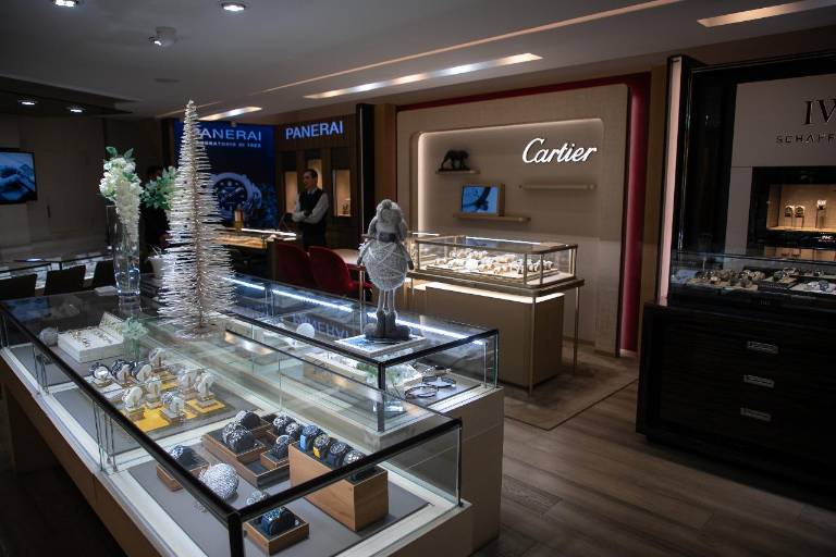 Consiente Joyería Mario Ramos a sus clientes con colecciones especiales