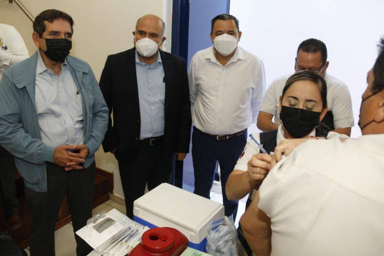 Sí habrá vacunación contra Covid para niños de 5 a 11 años en Sinaloa, pero antes van los de 12 y 13