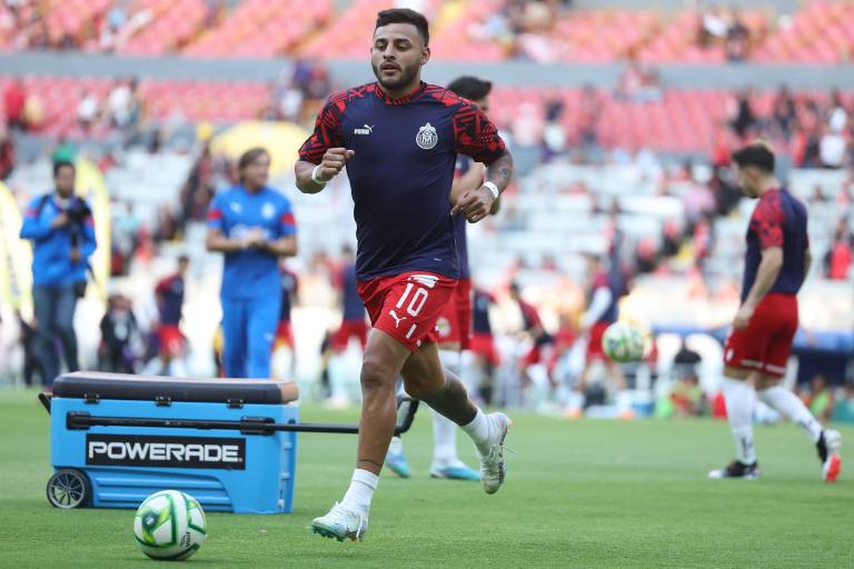 Chivas espera contar con Alexis Vega en la Vuelta ante Atlas