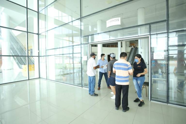 Por retraso en llegada de vacunas, hasta este domingo inicia vacunación a adultos mayores en Mazatlán y Guasave