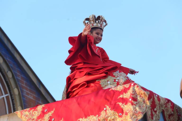 Despiden a Lanao en el segundo desfile de Carnaval