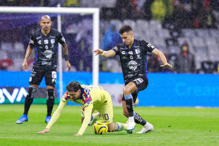 América vuela al liderato con triunfo ante Gallos