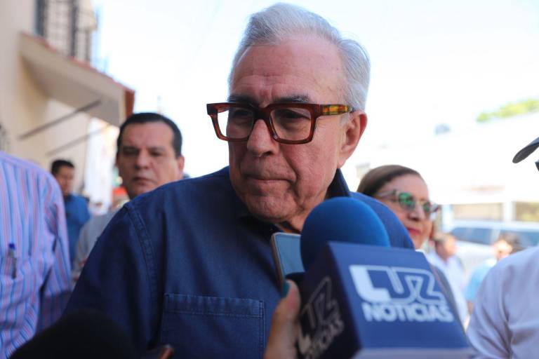 Va a evaluar a 80 policías municipales de Culiacán por día, señala Gobernador