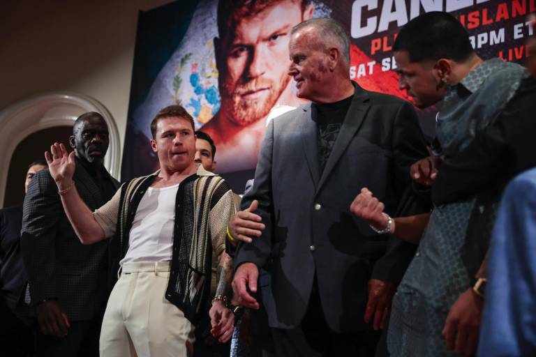 ‘No hay mucha diferencia entre Canelo y Berlanga’: Eddie Hearn