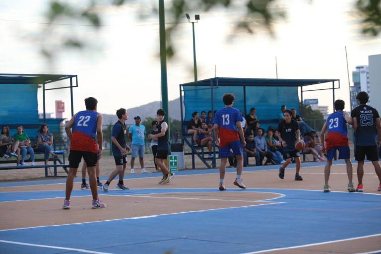 Remington es campeón de Preparatoria varonil, en Copa Condors