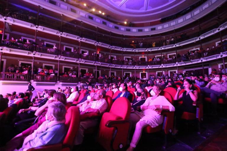 Brindan velada musical para reconocer la trayectoria del músico Nacho Millán