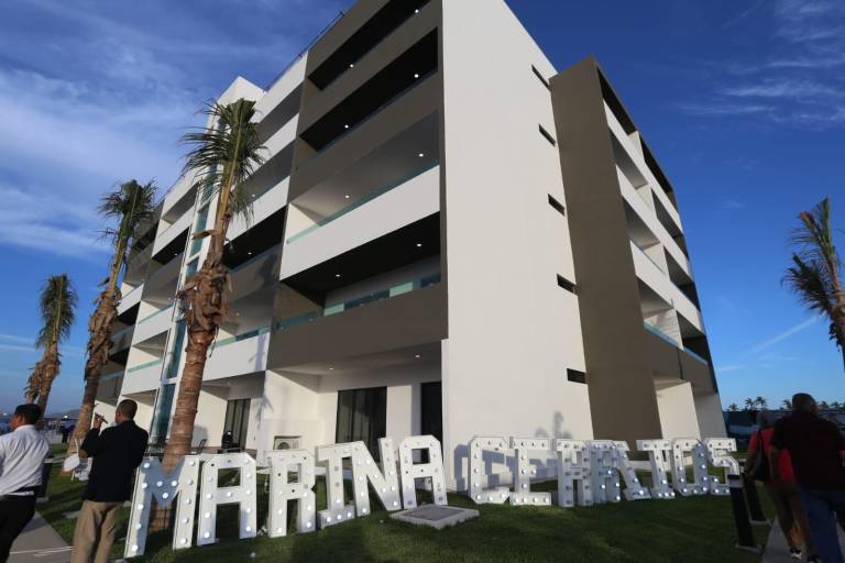 Inauguran la segunda torre de Marina Cerritos Condominios, en Mazatlán