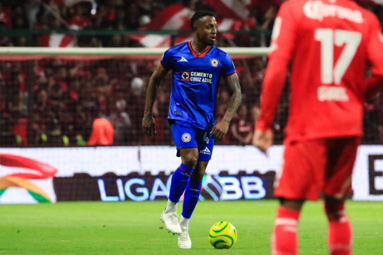 Volpi falla dos penales y Cruz Azul se impone en Toluca