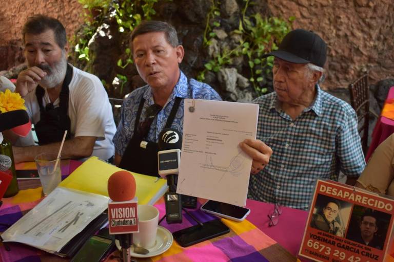 Tras agresión de policías, activista exige coordinar mecanismos de protección entre estados