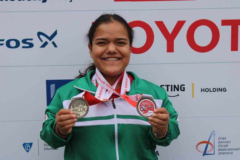 Pauleth Mejía y Norma Cázares brillan en República Checa con medallas de oro para Sinaloa