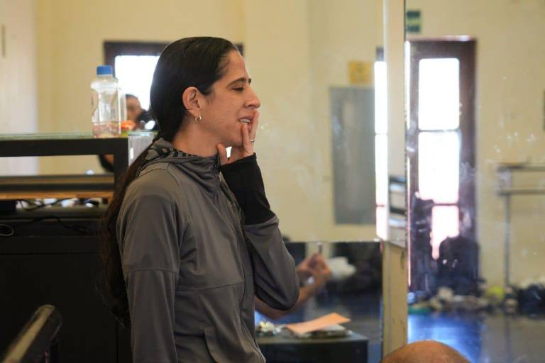 La artista costarricense Andrea Catania monta una coreografía en Mazatlán